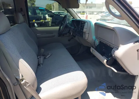 1998 Chevrolet Gmt-400 C1500 from USA, damaged, VIN 1GCEC14W2WZ166557